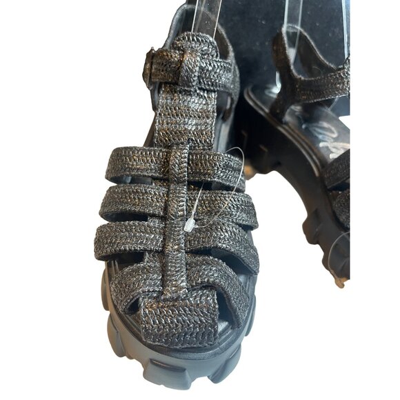 New Cape Robbin Modestia Chunky Black Woven Strap Sandals Women's Size 8 - Picture 2 of 9